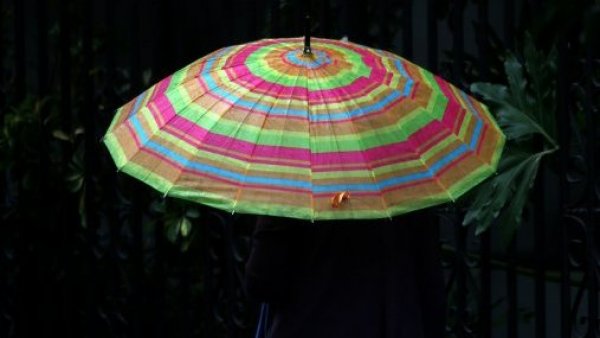 Alerta temprana para 10 comunas de RM por lluvia, viento y tormentas eléctricas
