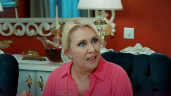 ¡Sorpresa en la cena!: Mira el avance de este viernes de "Amor en Juego"
