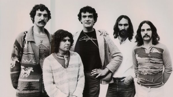 "Todos Juntos" de Los Jaivas es elegida como la mejor canción de rock chileno