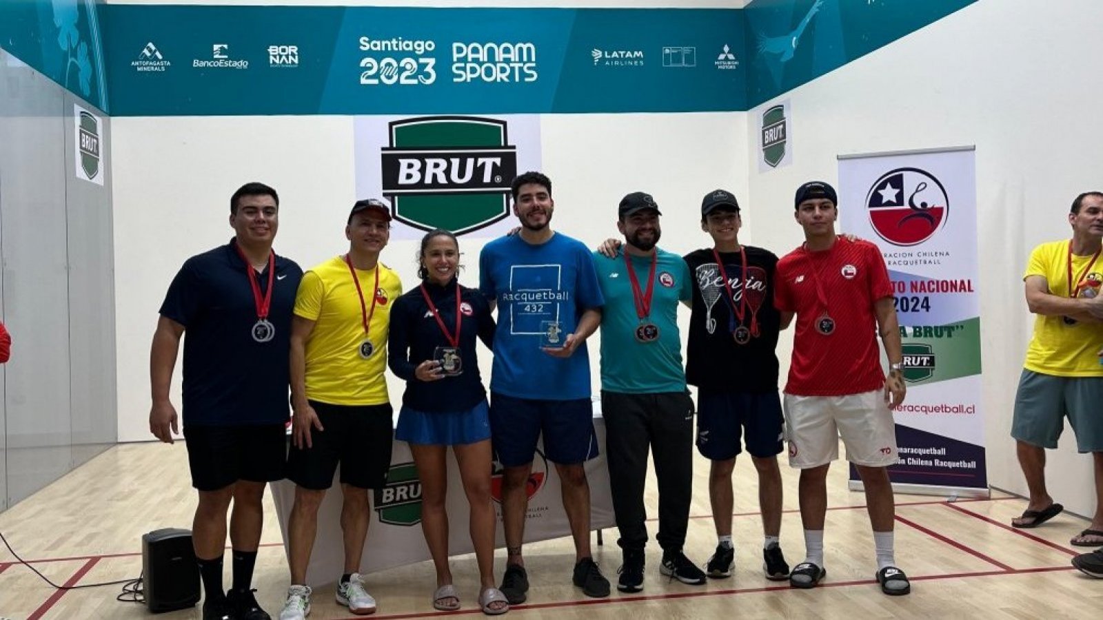 Rodrigo Salgado y Carla Muñoz se proclaman campeones de la primera fecha del Circuito Nacional de Racquetball