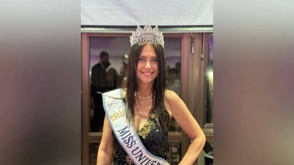 Periodista y abogada de 60 años se coronó como Miss Universo Buenos Aires: "Tengo buena genética"
