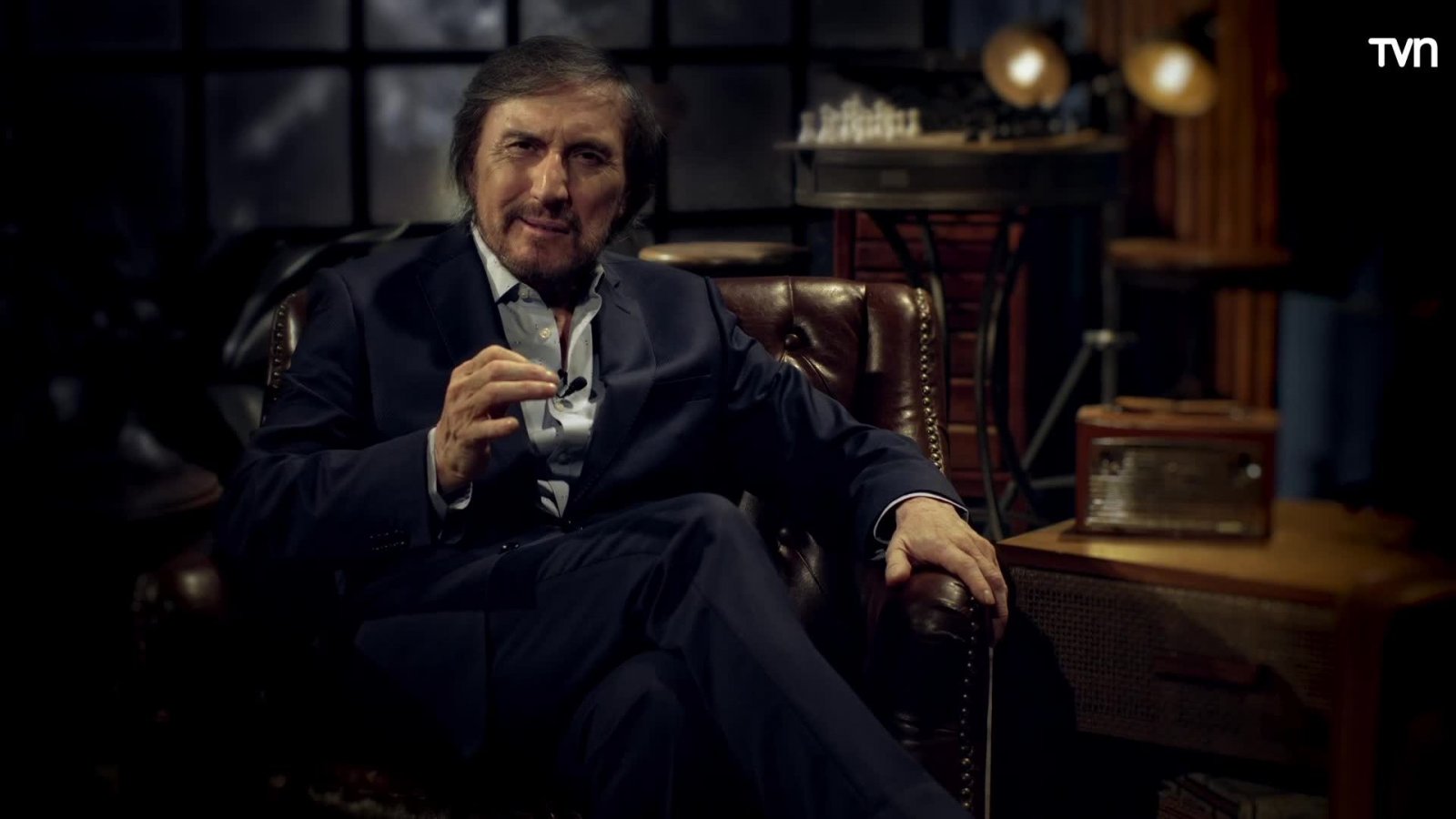 Carlos Pinto presenta “Comienza la función”
