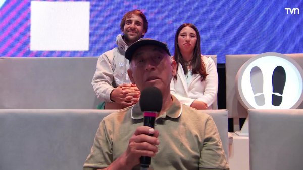Daniel Fuenzalida se emociona con abuelo de participante en "Ahora Caigo"
