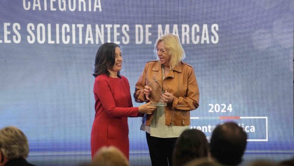 TVN recibe importante distinción del Instituto Nacional de Propiedad Intelectual
