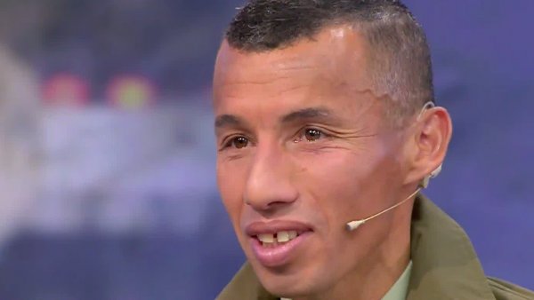 Carabinero y emotivo homenaje a mártires en Maratón de Santiago: "Las lágrimas caían solas"
