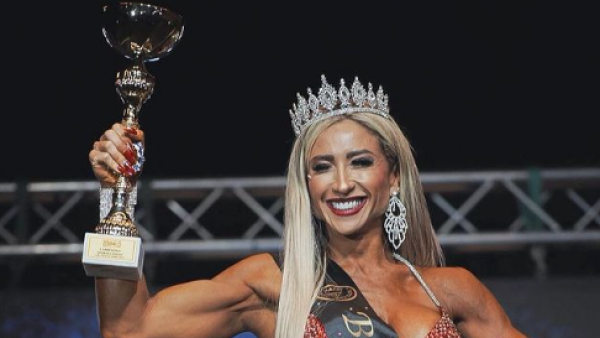 Nicole Moreno se corona como Campeona Absoluta Bikinni Fitness