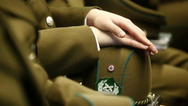Dos carabineras fueron asaltadas con diferencia de minutos en Quinta Normal
