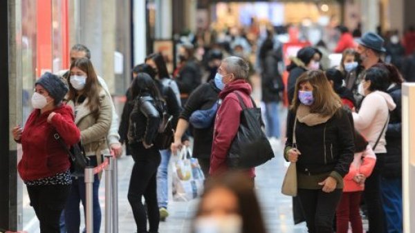 Feriado miércoles 1 de mayo: ¿Abren los malls?
