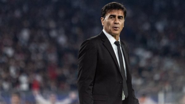 <p>El último dardo de Gustavo Quinteros a la directiva de Blanco y Negro</p>“No hubo ese proyecto": el último dardo de Gustavo Quinteros a la directiva de Blanco y Negro
