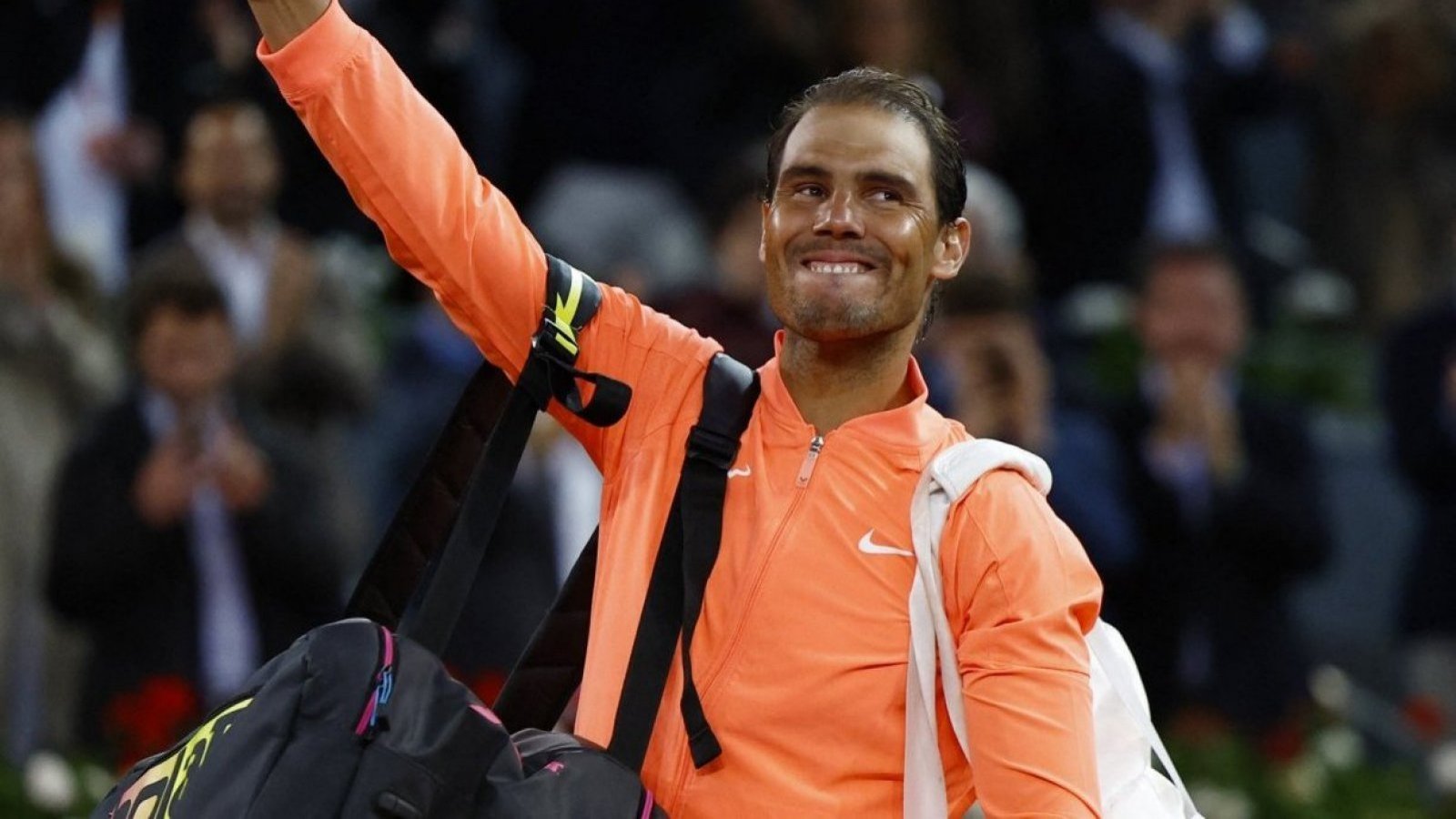 FOTOS | Rafael Nadal es homenajeado en Madrid tras su último partido en la 'Caja Mágica'