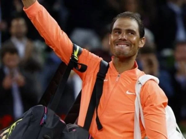 FOTOS | Rafael Nadal es homenajeado en Madrid tras su último partido en la 'Caja Mágica'