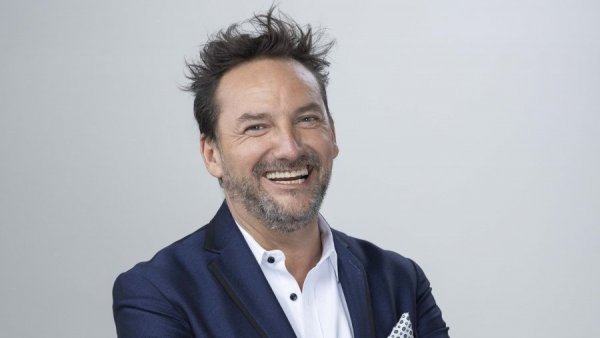 Conoce a los invitados de este viernes en "Ahora Caigo" Prime
