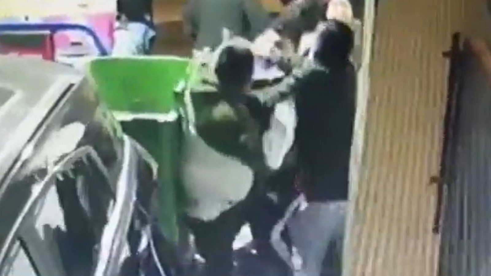 "¡Saquen a esta gente de aquí!": El drama de ser vecino de una casa tomada
