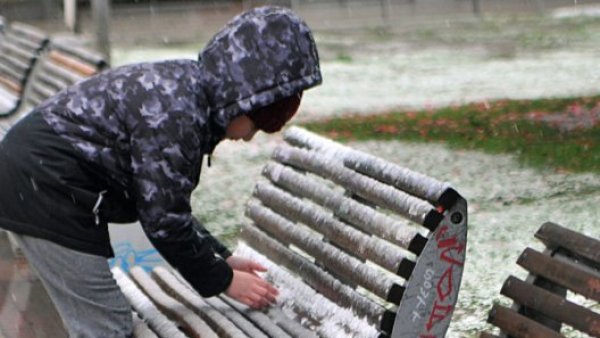 ¿A qué hora llegará la nieve en Santiago?
