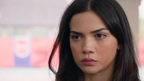 Yasmín culpa a Asiye de la caída de su hermano: mira el momento de "Todo por mi familia"
