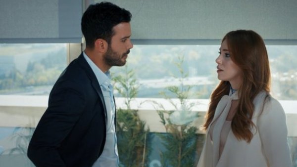 Amor en Juego - T1E121 | Los celos de Defne y Omer
