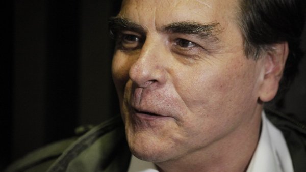 Jesuitas expulsan a Felipe Berríos y le prohíben el sacerdocio
