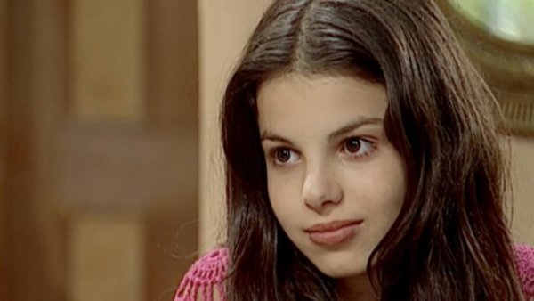 El Clon - T1E139 | Una doctora para Samira
