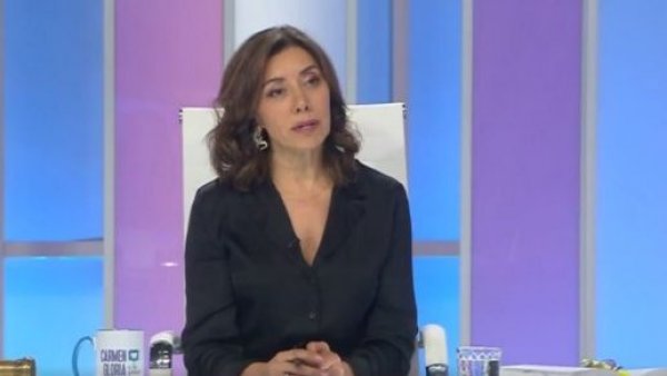 Carmen Gloria a tu servicio | Capítulo 15 de mayo 2024: Quiero que saldes tu deuda
