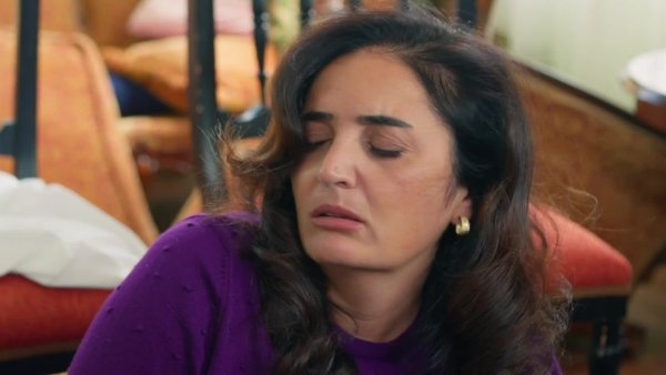 Todo por mi familia - T1E352 | Estafadas
