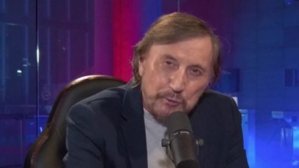 La historia de Laura, relatada por Carlos Pinto
