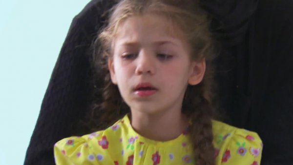"Mamita, no dejes que me lleven" : Mira el momento de "Elif"
