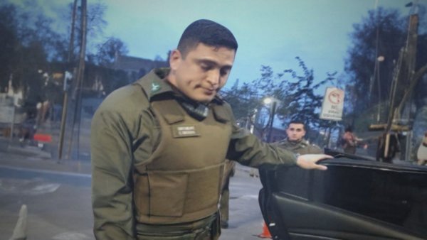 Se entrega funcionario de Carabineros imputado por corrupción en barrio Meiggs
