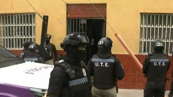 Con gran operativo policial: Golpe a la pirateria en el barrio Meiggs
