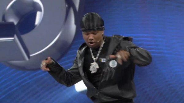Polimá enciende "Ahora Caigo Prime" cantando "Ultra Solo"
