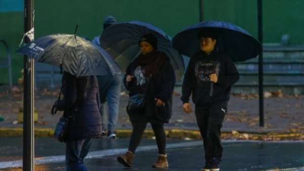 Seguirá lloviendo: alertan sobre nuevo sistema frontal para la zona central

