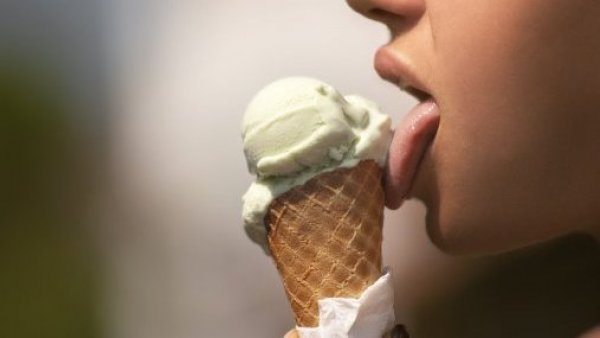 Horror en la India: joven denuncia haber encontrado un dedo humano en un helado