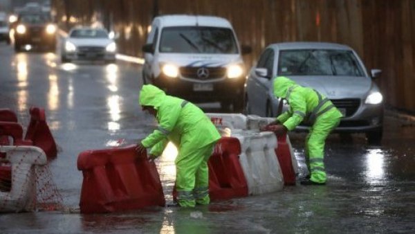Peak de lluvias en RM fue de madrugada: dejó inundaciones y corte de Ruta 68
