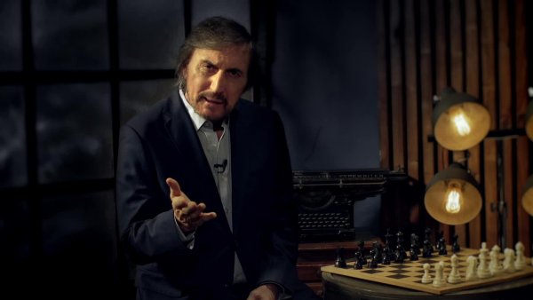 Carlos Pinto presenta “La deuda”
