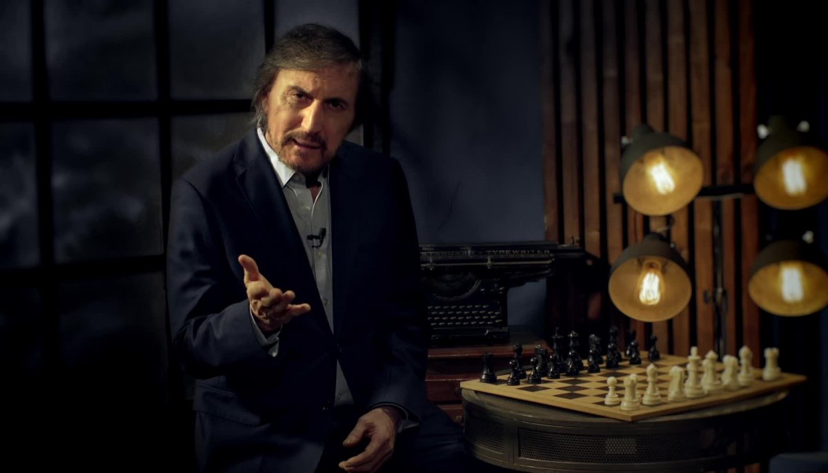 Carlos Pinto presenta “La deuda” TVN