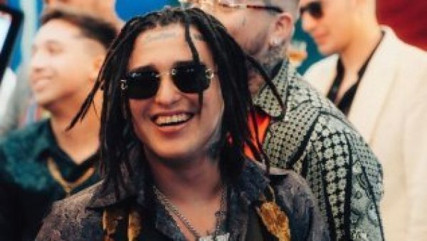 Pablo Chill-E denuncia intento de robo por parte de un falso admirador