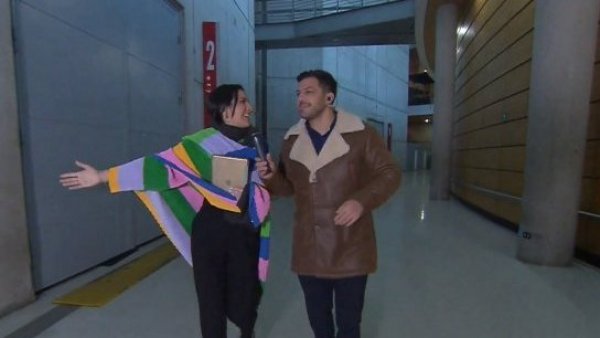 ¡Fuimos a buscar a Vale Reyes hasta prensa para que no se congelara!
