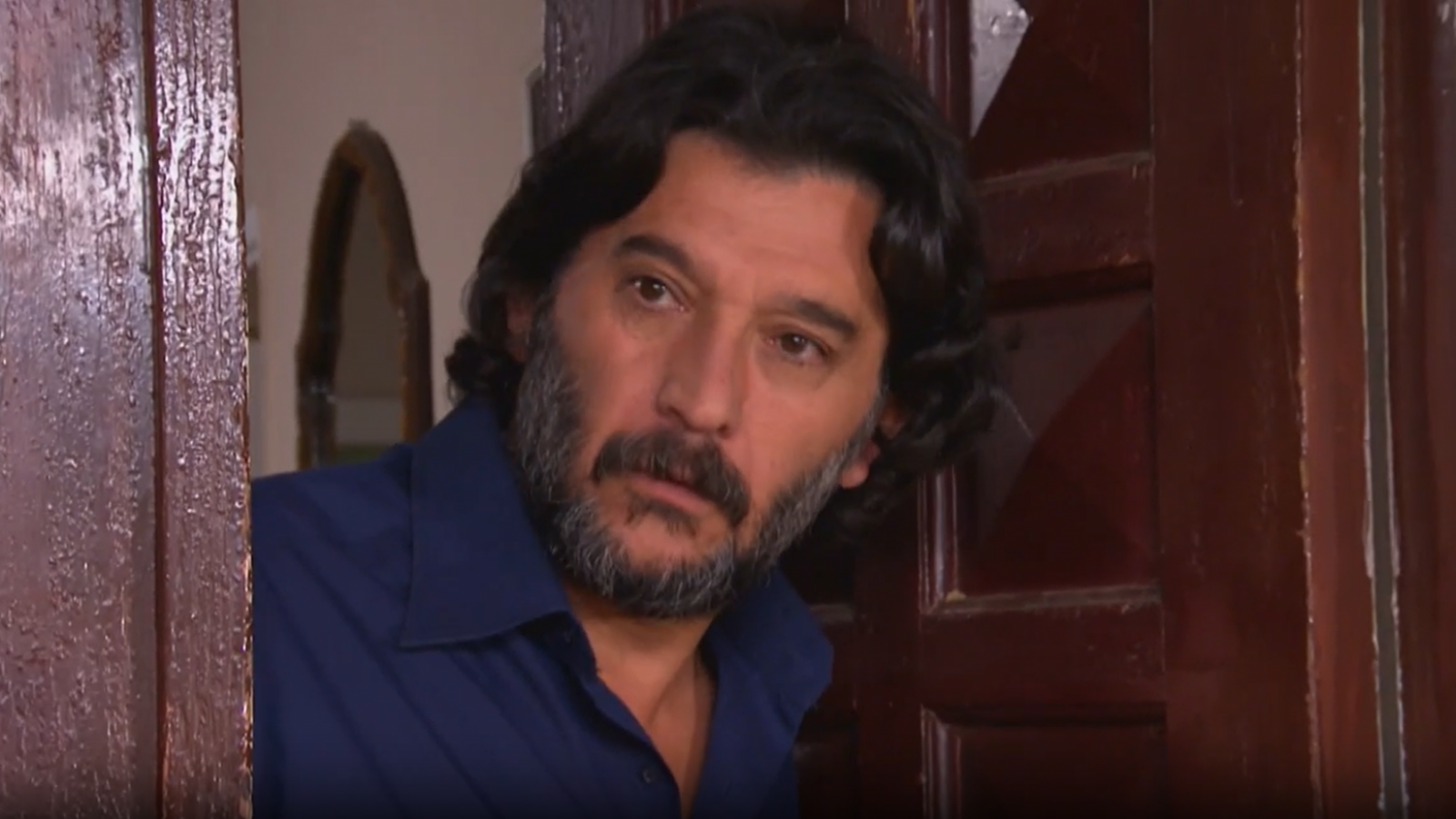 Elif - T1E23 | Veysel extorsiona a Arzu

