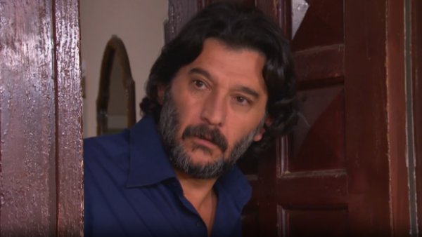 Elif - T1E23 | Veysel extorsiona a Arzu
