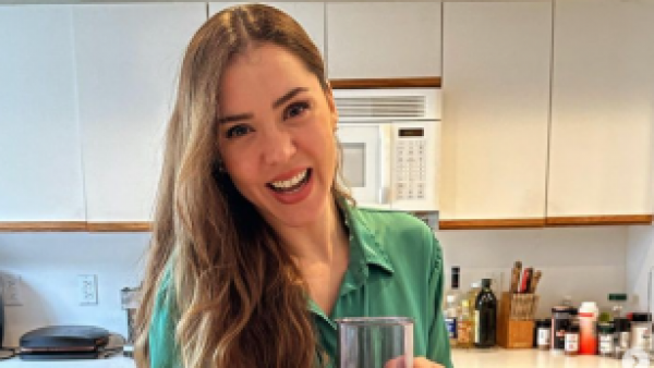 ¡Está más rubia! Carolina Mestrovic acapara las miradas con nuevo cambio de look