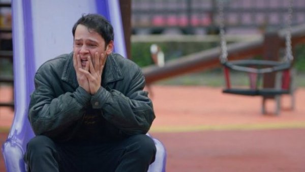 Todo por mi familia - T1E370 | El gran descuido de Ogulcan
