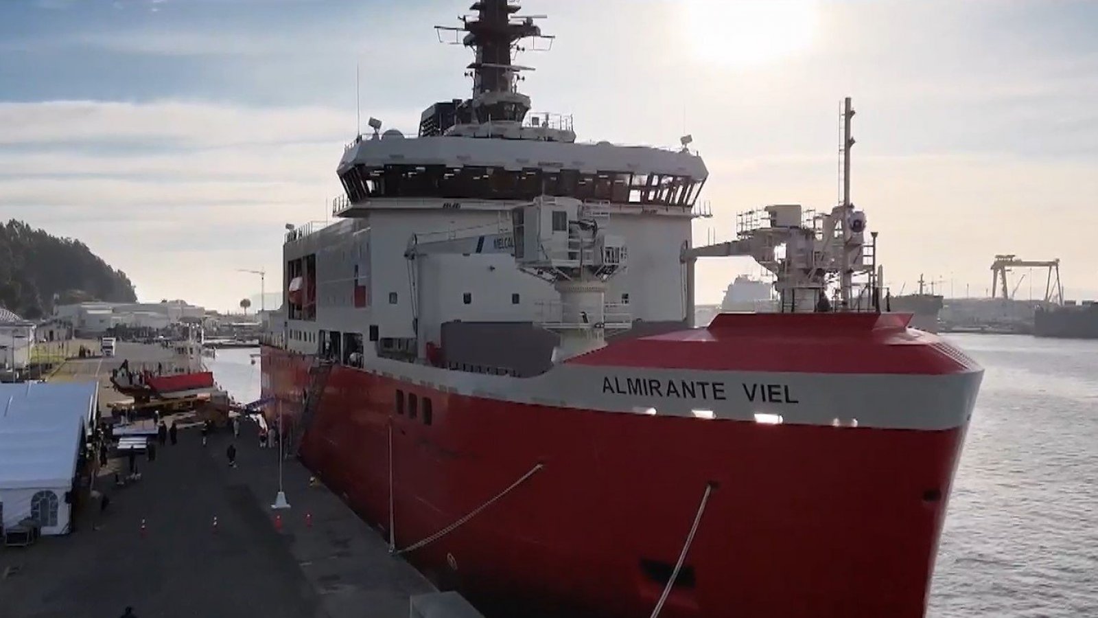 ¡Orgullo nacional!: El "Almirante Viel", el moderno rompehielos hecho en Chile
