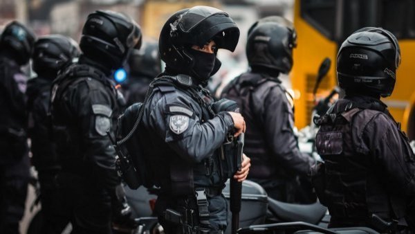 Ciudadanos en shock por asesinato de mujer baleada en su rostro
