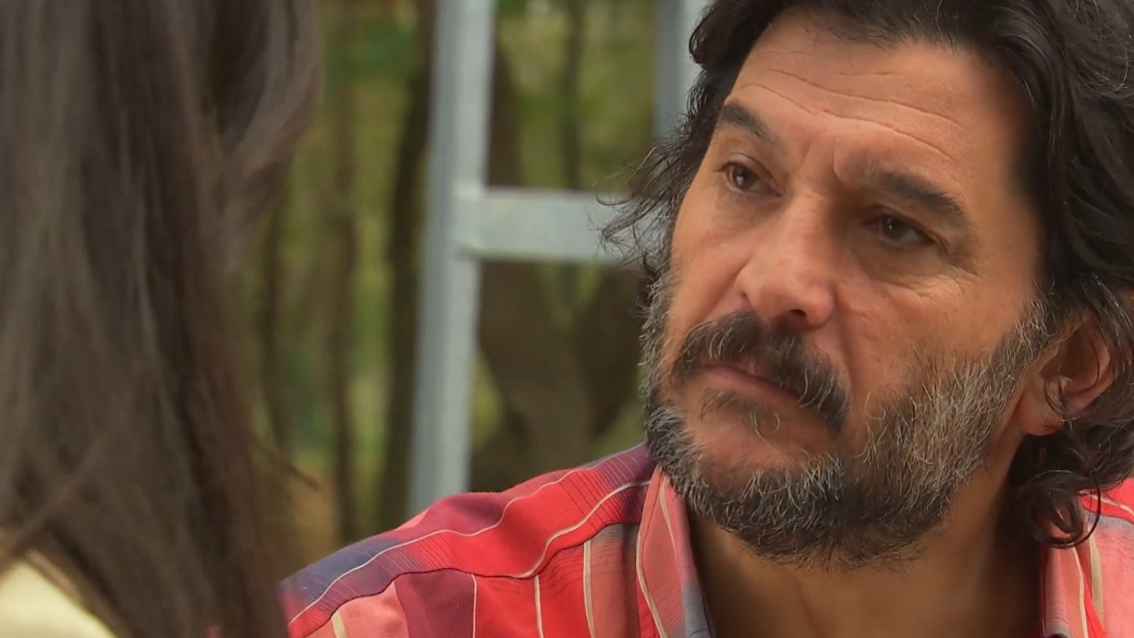 Elif - T1E29 | El escape de Veysel
