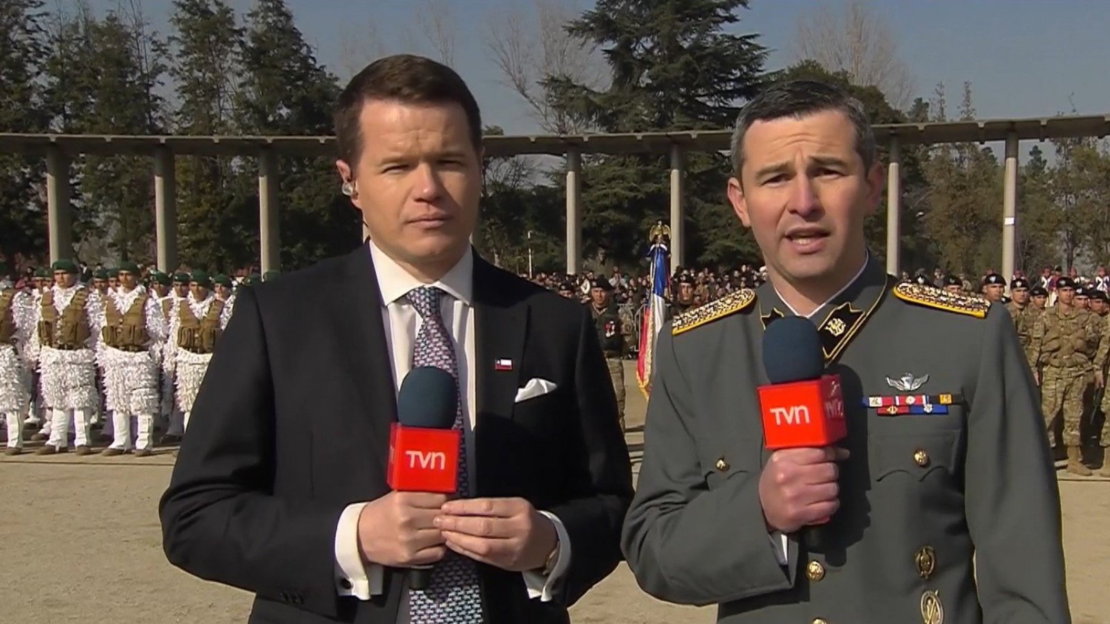 Junto a Davor Gjuranovic y el Ejército de Chile: Así comenzó la ceremonia del Juramento a la Bandera por TVN
