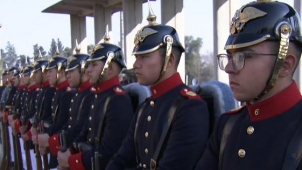 Con orgullo y mucha emoción: Así fue la previa de la ceremonia del Juramento a la Bandera

