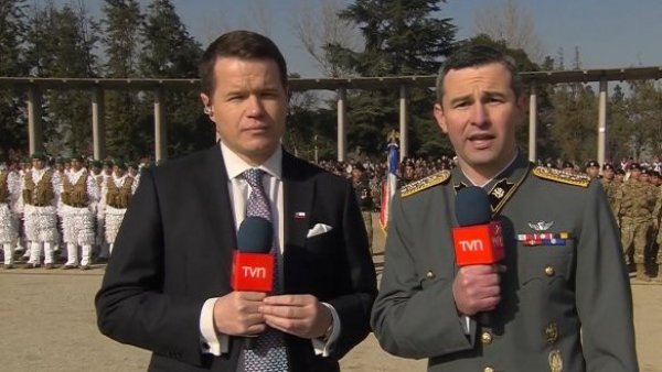 Junto a Davor Gjuranovic y el Ejército de Chile: Así comenzó la ceremonia del Juramento a la Bandera por TVN
