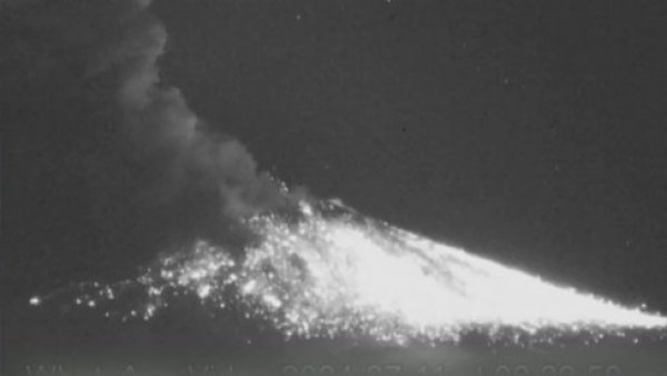Reciente explosión del volcán Villarrica mantiene la alerta amarilla
