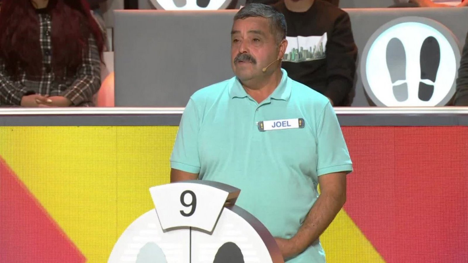 "Estoy cesante hace dos meses": Joel ofrece sus servicios para la construcción
