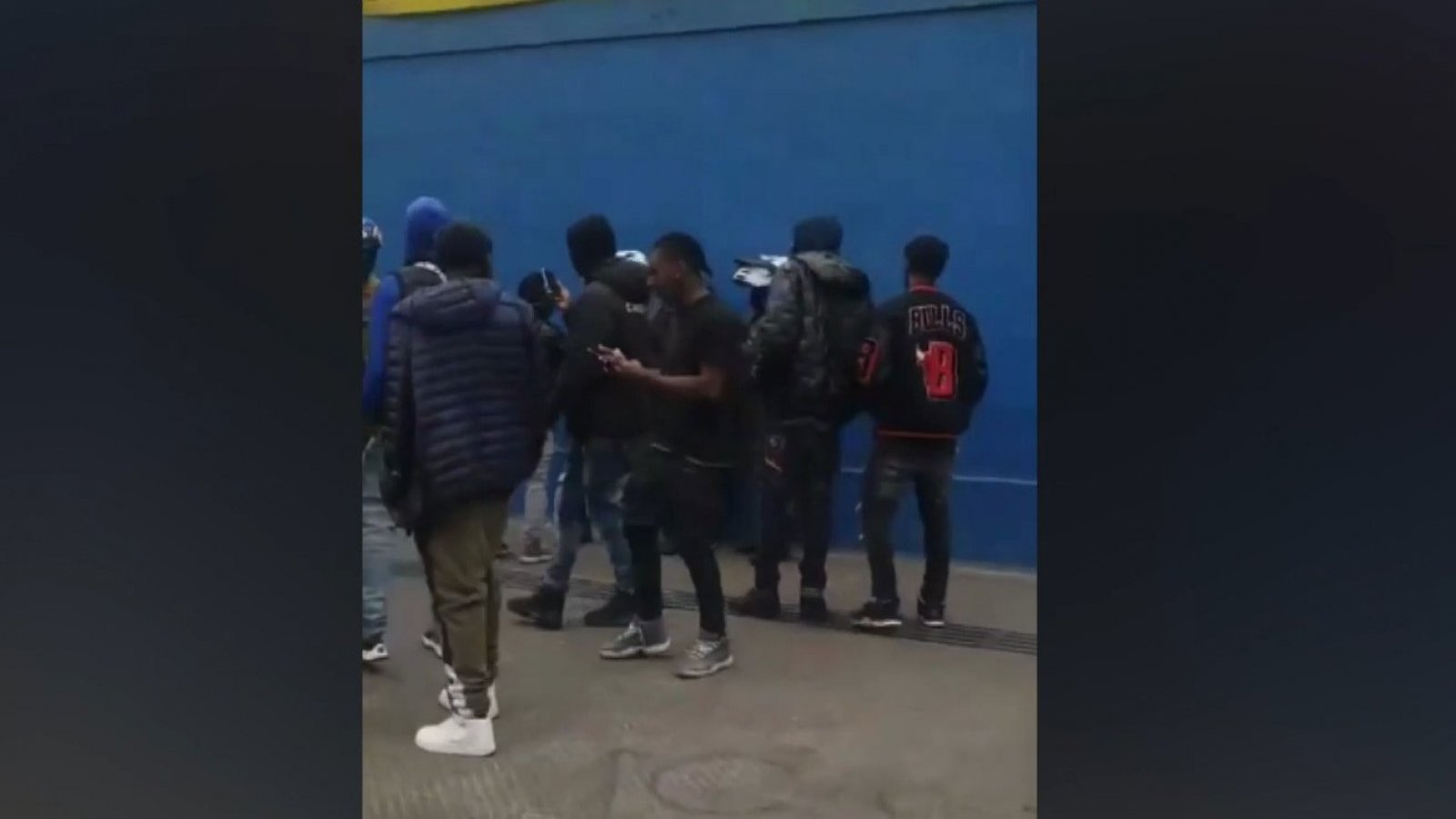 Se negaron a fiscalización por drogas: Extranjeros protagonizan brutal y violenta agresión a Carabineros
