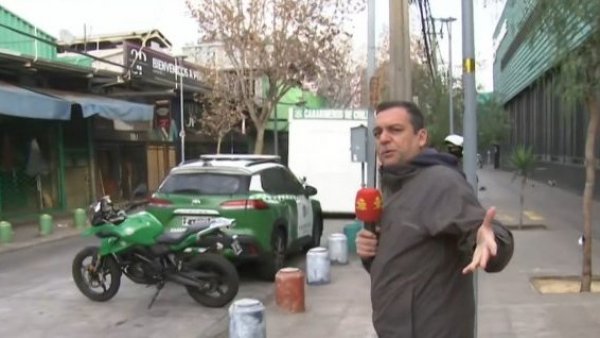 Vecino lamenta deterioro de barrio Franklin: "Ojalá venir sin niños porque es peligroso"
